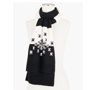 Talbots Black & White Knit Scarf NWT